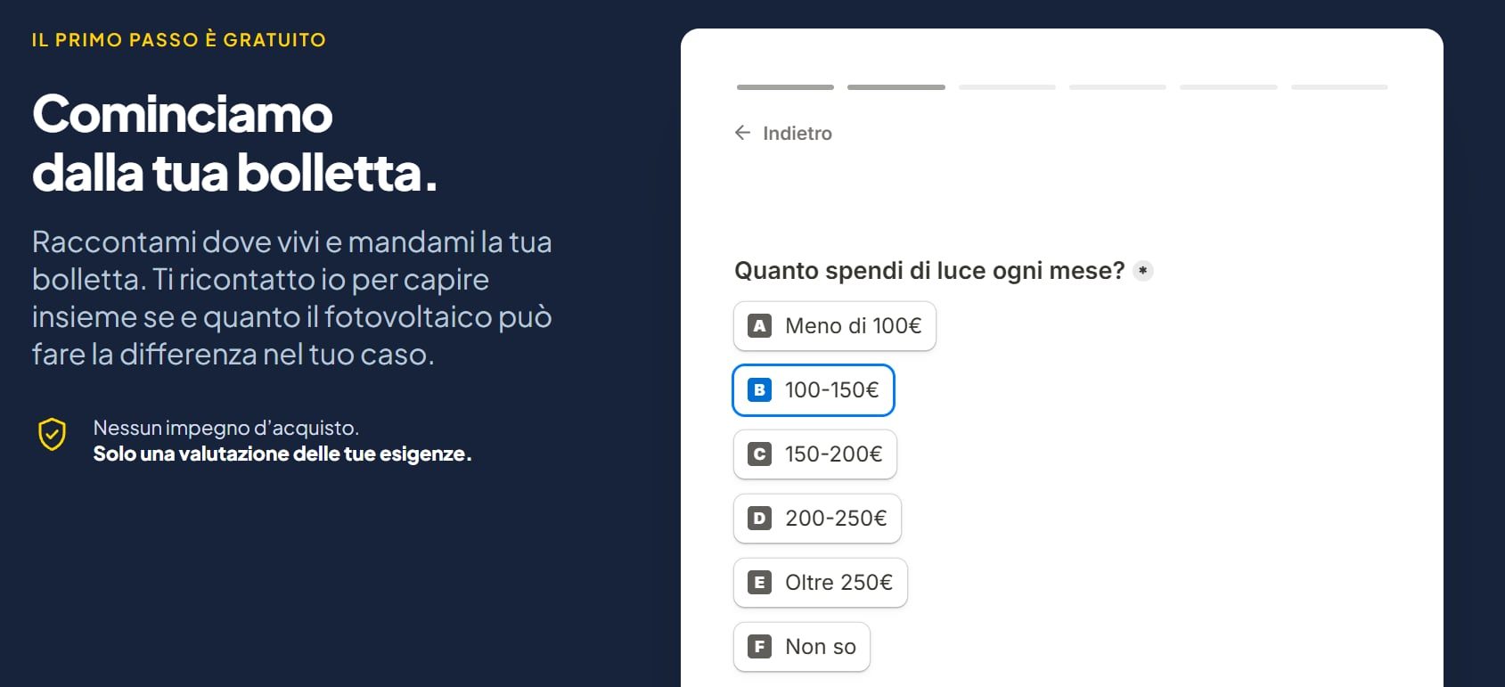 Modulo di richiesta a passaggi «Cominciamo dalla tua bolletta», con la domanda sulla spesa mensile per la luce